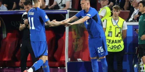 星空体育app下载-登场即英雄，伊利契奇阔别955天归来，赖斯现场致敬