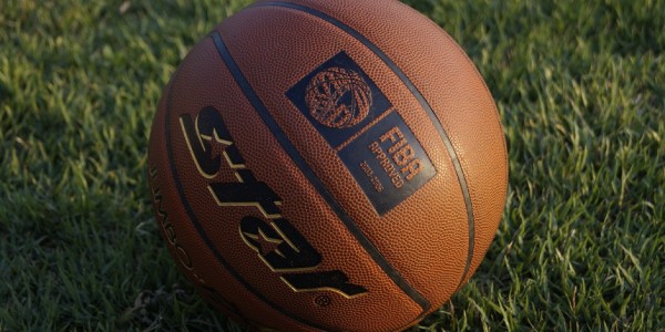 周琦晒赴美治疗视频：见到凌晨四五点的洛杉矶 杨瀚森归队大势所趋