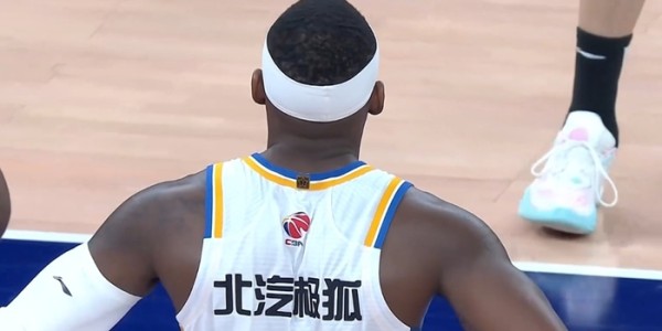 手感不佳仍勉强出手！杰曼17中6轰14+8对位古德温遭全方面压制|北京|许利民|篮板|赛季|北京男篮_新浪体育_新浪新闻