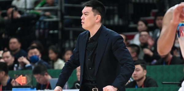 辽篮新外援合格，赵继伟有两帮手，杨鸣回归有1个障碍