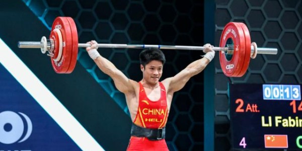 星空体育登录入口-2023中国举重总结：两大赛得失参半 巴黎再创辉煌？
