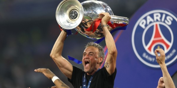 欧冠冠军主帅！镜报独家：曼联将恩里克作为正式主帅主要目标之一